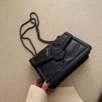 Bolsa Compacta em Couro Melrose